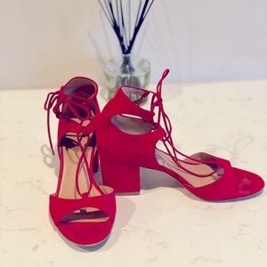 DVF suede dress sandal. Great condition!